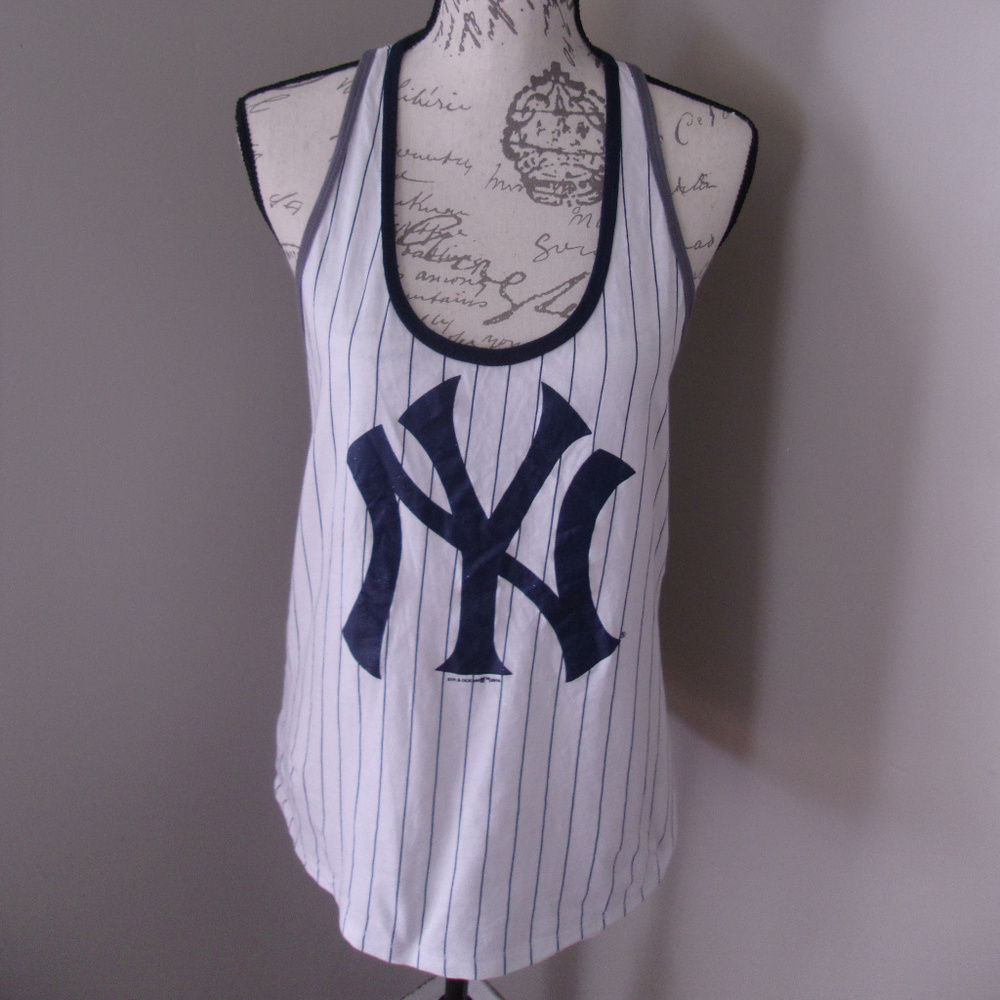 NY Yankees White Blue Striped Tank Top LARGE Slim